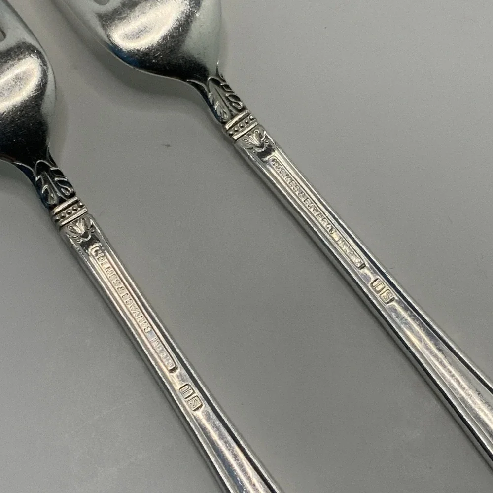 International - Holmes & Edwards product set